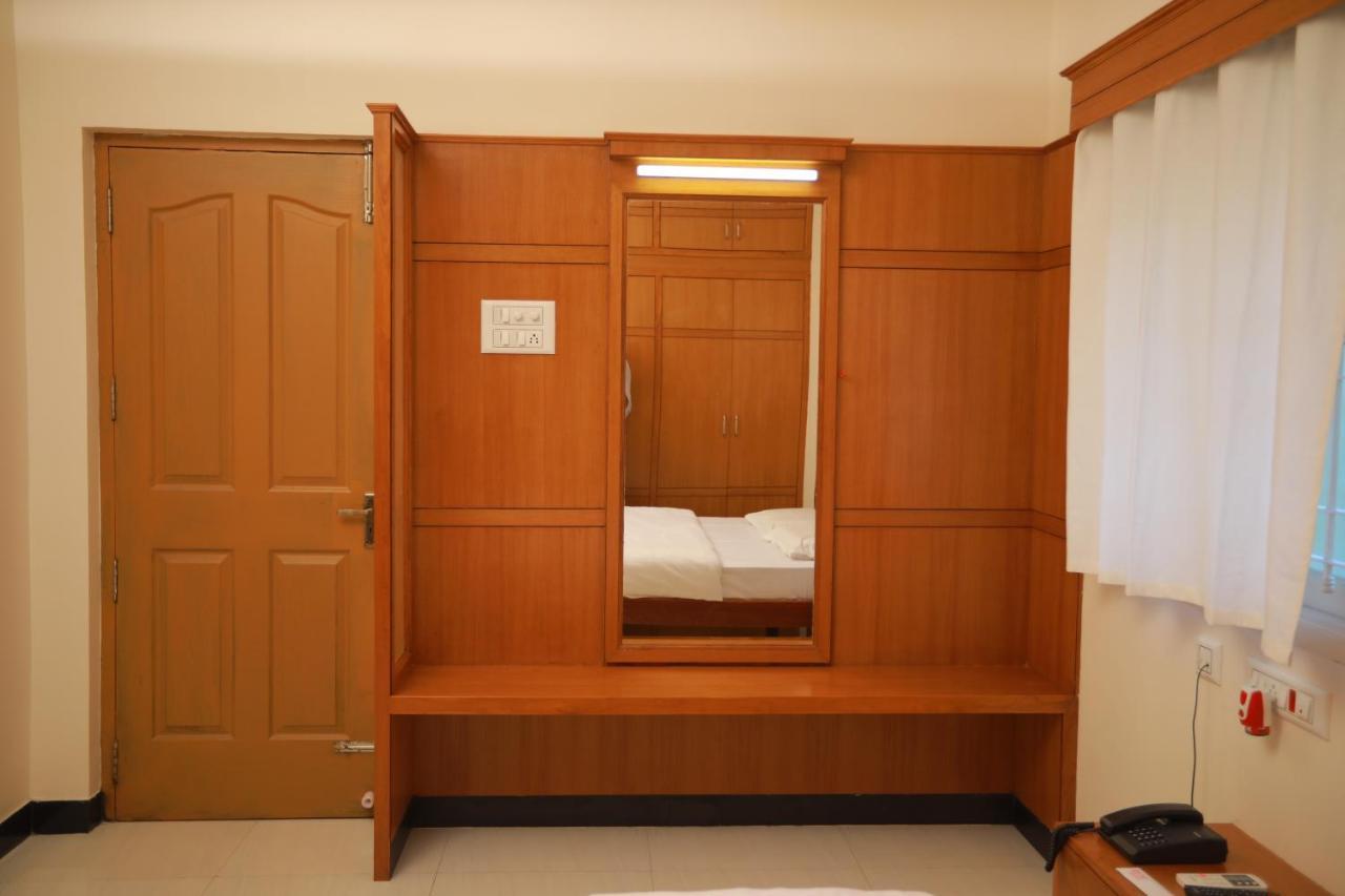 Jmj Comfort Hotel Salem Buitenkant foto